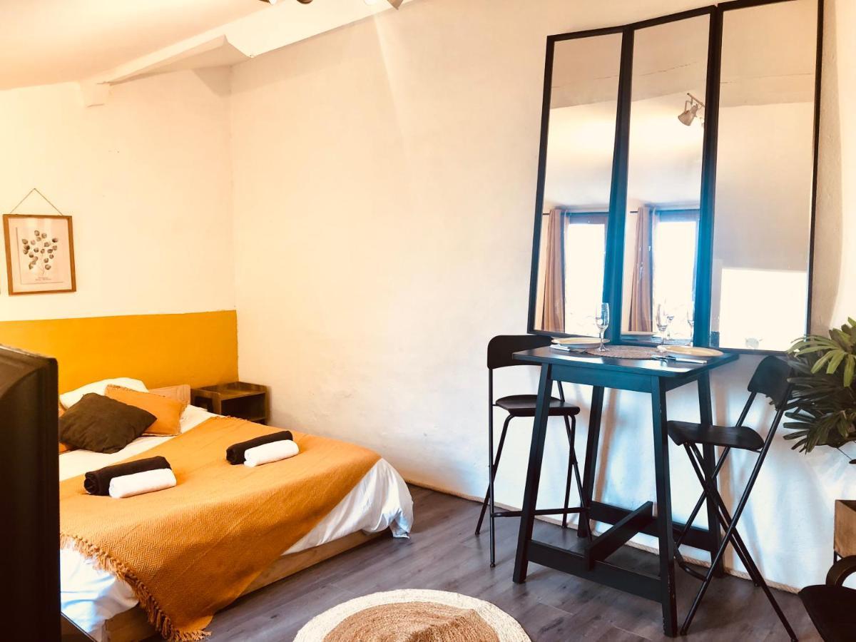Casa Amarilla Avec Exterieur Lägenhet Nîmes Exteriör bild